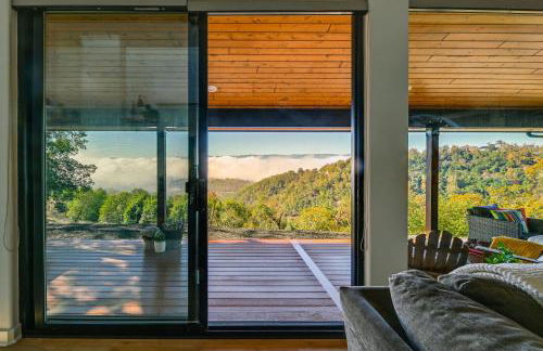 Dreamy Hilltop View Roseburg Retreat with Hot Tub! - Foto 8