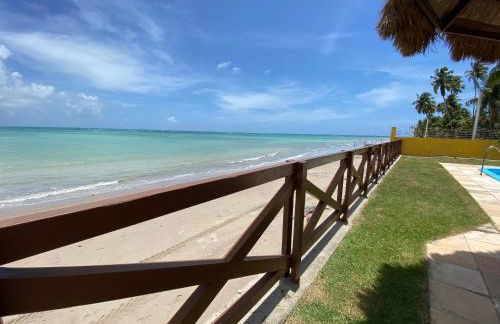 Casa à Beira Mar, piscina e 4 suítes na praia de Ipioca-Maceió-AL - Vila Ipioca - Foto 36
