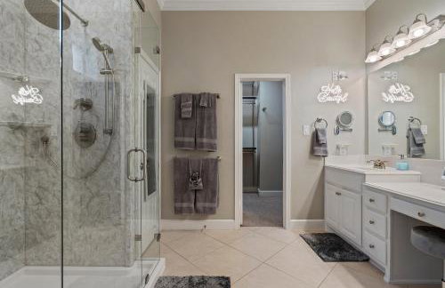 3 BD Townhome w Rooftop Terrace w Free Parking - Foto 17