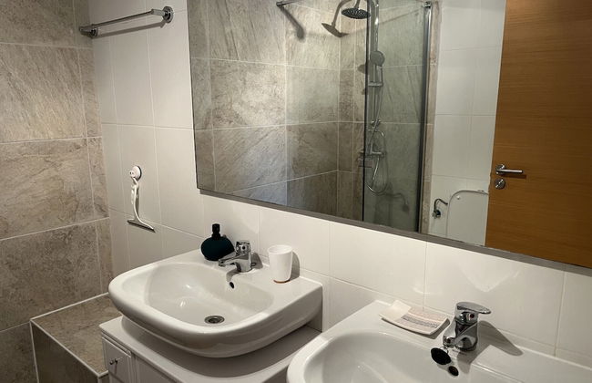 Extended Frontline Ground Floor Apartment - Foto 10