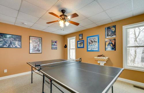 2 Mi to Ski Resort Beech Mtn Home with Fire Pit! - Foto 25