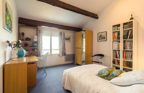 Villa in Hyères near Beach & Pool - Foto 17