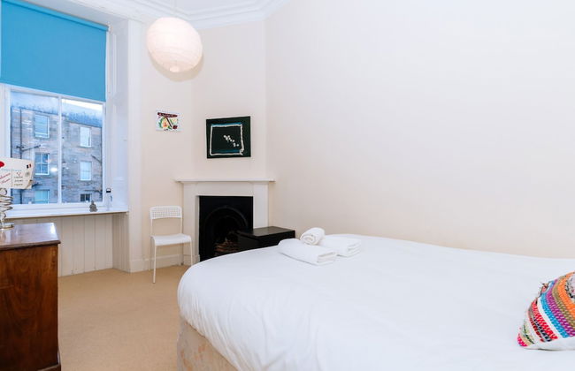 Spacious 4 Bedroom Apartment Near The Meadows/old Town - Foto 6