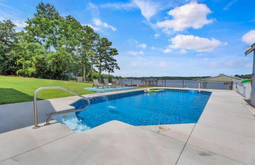 Lakefront Getaway - Dock, Pool, Sunset, Games - Foto 59