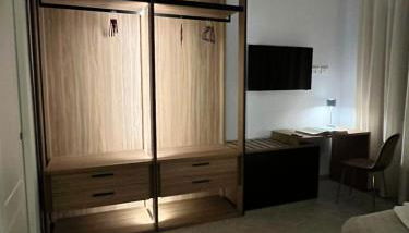 Soulful Rome Apartment - Foto 3, wardrobe