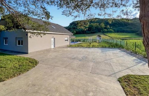 Awesome Home In Krapinske Toplice - Foto 14
