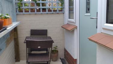 The Studio is bright, airy and comfortable. - Foto 3