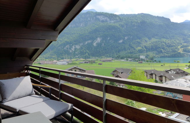 2 bedroom Apartment in Brienz - Photo 6