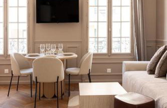 Elegant air-conditioned apartment with separate bedroom - Foto 14