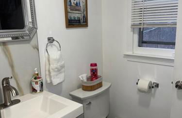 Lovely Home, centrally located! - Photo 30