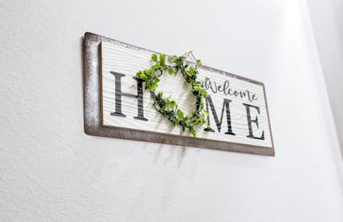 Kannapolis Elegant Townhouse - Pet Friendly - Photo 40