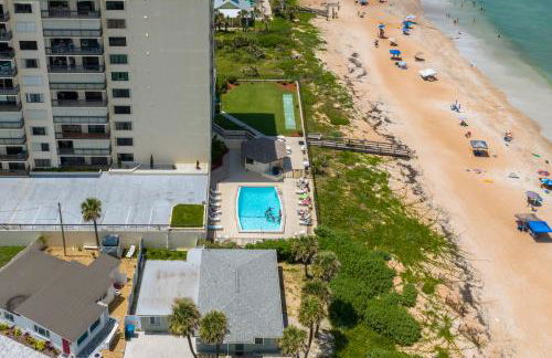 Oceanfront Penthouse #11B by Distinctive Beach Rentals - Foto 77