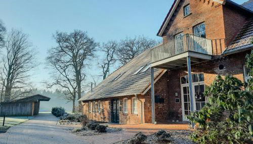 East Frisian Chic Holiday Home In Country House With Private Lake - Foto 2