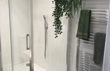 On The Avenue Apt 4 - Photo 25