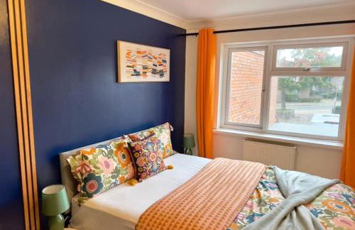 Kaly- Relaxing Garden, Central, Close Parking, near Portsmouth Harbour Train Station, Gunwharf Quays, Southsea - Foto 4