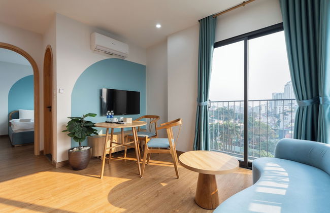 Moonlit Suites Hotel - Photo 28