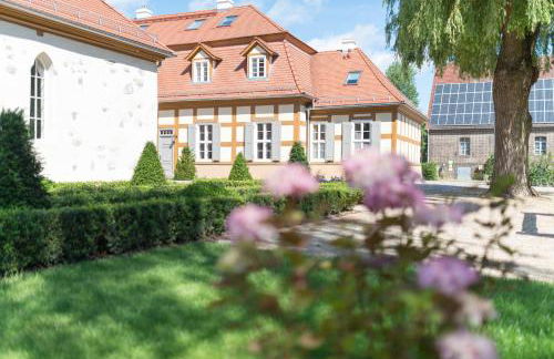 Schloss Beuchow - Foto 3