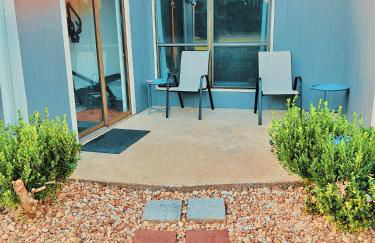 Big, Tidy, Cushy, & Activities - Foto 27