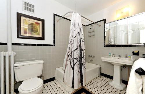 Comfy 3 Bedroom 2 Bath Apartment in NYC - Foto 7