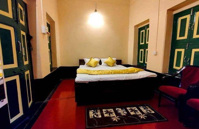 Tulin Heritage Bungalow - Foto 8