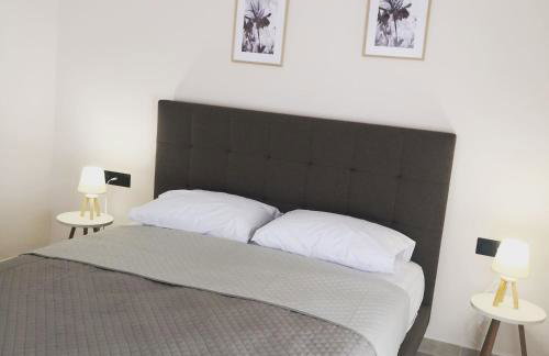 Olive Tree's House - Photo 34