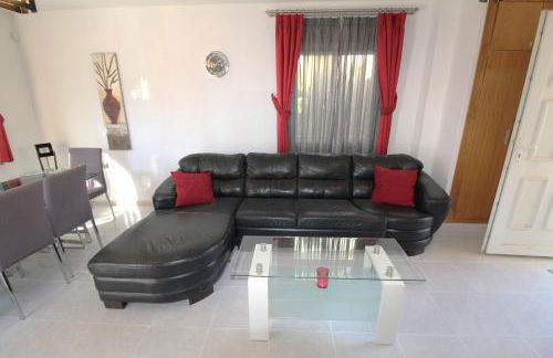 4 Bedroom Family Villa with Private Pool in Villa Martin - Foto 8