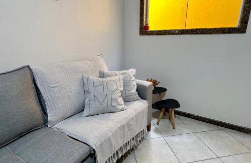 Apartamento 2 quartos c AR no centro a 650m da passarela do descobrimento - Foto 12