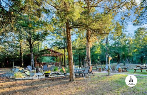 Uhost AI - Get Cozy & Relax! 4BR, 2BA, Hot Tub - Foto 15