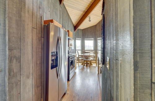 Panoramic Mountain-View Retreat with Hot Tub and Deck! - Foto 10