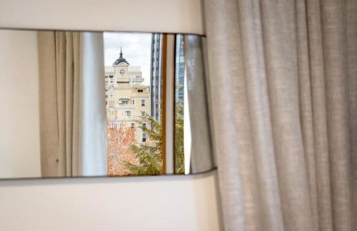 Best Location Puerta de Alcalá - Photo 4