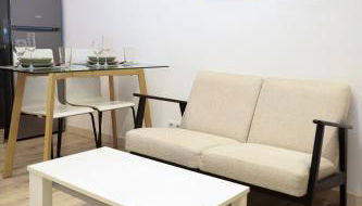 Cozy near the Barcelona Camp Nou Stadium - Photo 2