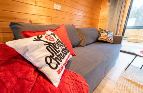 Nad brzozowym stawem - Foto 31