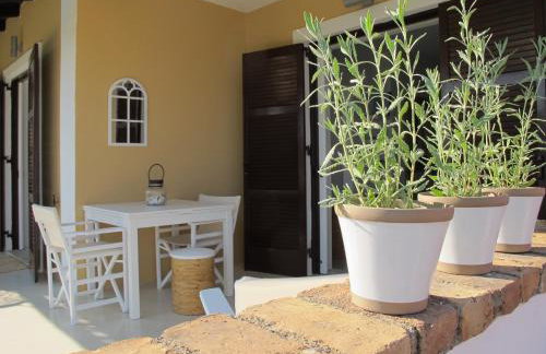 Seafront Calista Beach House With Garden - Foto 33