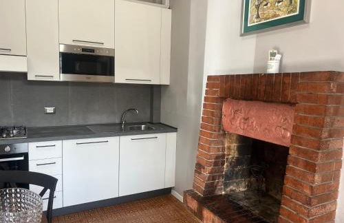 IL TORRIONE casa difronte a grandi giardini - Foto 3