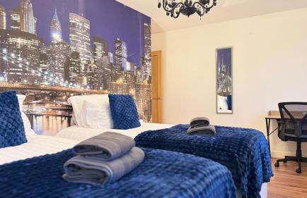 Spacious 2-Bedroom Duplex with Jacuzzi Bath and Free Gated Parking - Foto 29