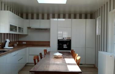 AU CLAIRE DE LUNE - Foto 2