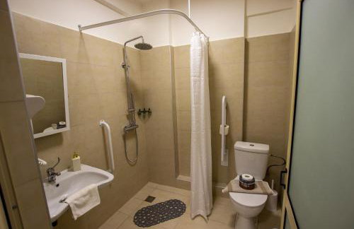 KyMa Studios and Suites - Photo 57