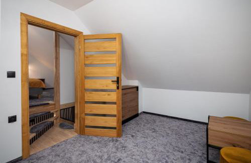 Domek RiverHut Małe Ciche - SkyWalk - blisko do szlaków TPN Wiktorówki, Rusinowa Polana , Gęsia Szyja , Brzeziny , Psia Trawka , Toporowa Cyrhla , Murowaniec , Hala Gąsienicowa - Foto 40