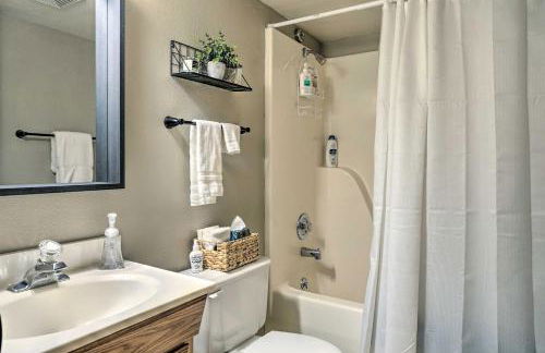 Cabin Retreat on Table Rock Lake with Fire Pit! - Foto 16