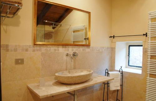 Tenuta Folesano Wine Estate 13th century - Photo 22