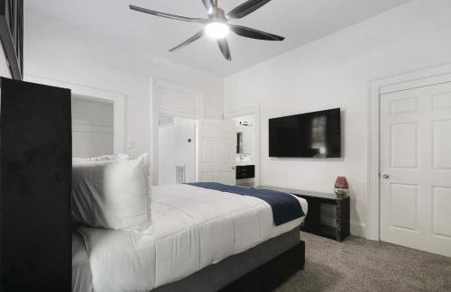 Family-Friendly 5BR | Sleeps 15 | 3 mins Downtown! - Foto 27