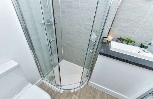 Long Eaton Modern 4bed House - Foto 41