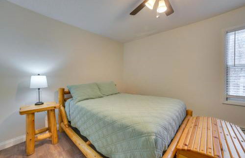 7 Mi to Nubs Nob Lakefront Abode with Fire Pit! - Foto 15