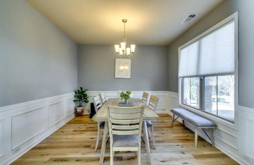 Open Plan Arcade Home with Natural Hardwoods Sleeps 10 - Foto 5