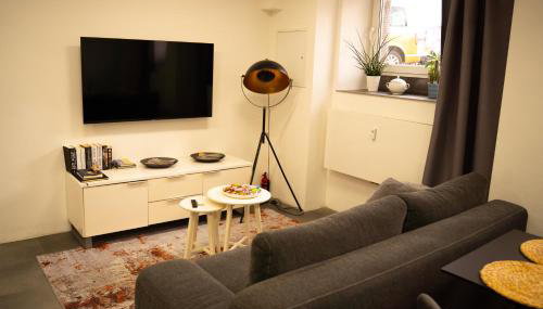 Kastanienallee 7 - Foto 2