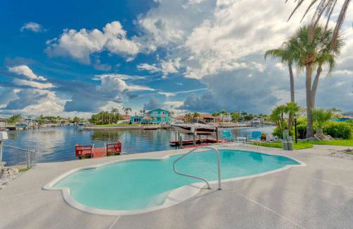 Waterfront Gulf Getaway - Foto 16