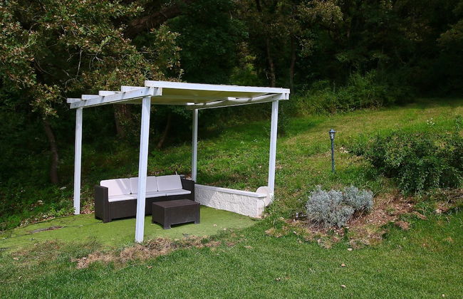 Spacious Villa With Pool in Fabriano Italy - Foto 57