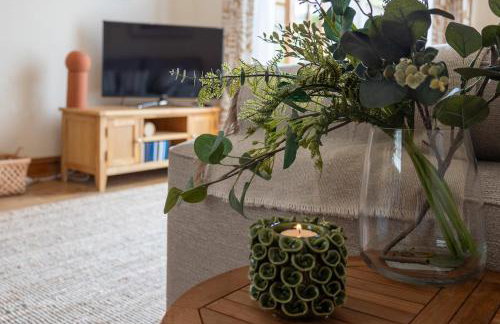 Cottage in Central Burbage Leicestershire - Photo 28