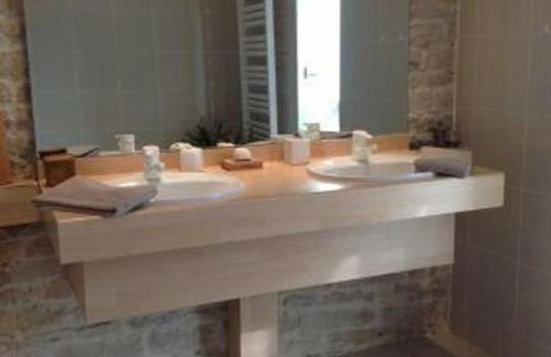 Maison spacieuse avec jardin et vue rivière - FR-1-583-458 - Foto 15