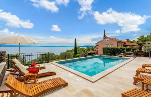 Awesome Apartment In Moscenicka Draga - Foto 1